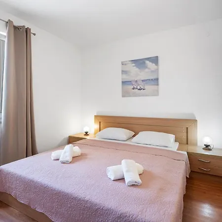 Tatil Evi Front In With House Sea View *